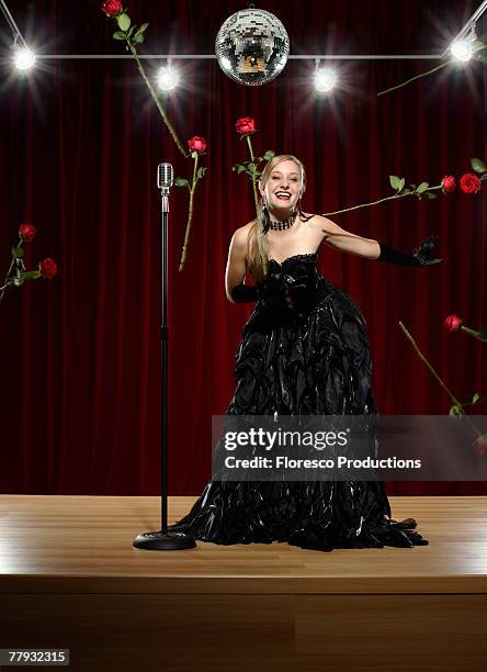 13 Roses Thrown On Stage Stock Photos, High-Res Pictures, and Images ...