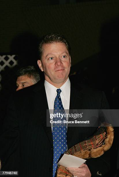 St. Louis Blues president Dave Checketts arrives at the Hockey Hall of Fame induction ceremony on November 12, 2007 at the Hockey Hall of Fame in...