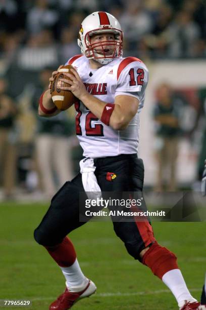 Quarterback Brian Brohm of the Louisville Cardinals sets to pass against the University of South Florida Bulls at Raymond James Stadium on November...