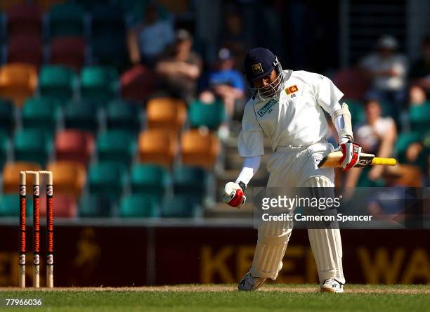 Mahela Jayawardena of Sri Lanka celebrates scoring a century during day three of the Second test match between Australia and Sri Lanka at Bellrevie...