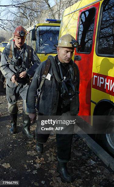 Zasyadko Rockets 2007 Zasyadko Mine Disaster Photos and Premium High Res Pictures ...