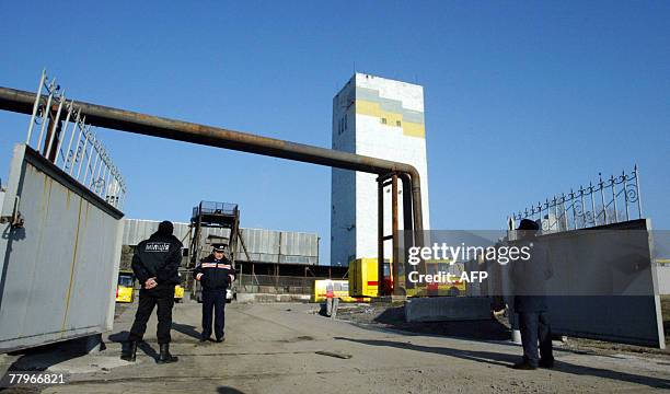 Zasyadko Rockets 69 2007 Zasyadko Mine Disaster Stock Photos, High-Res Pictures, and ...
