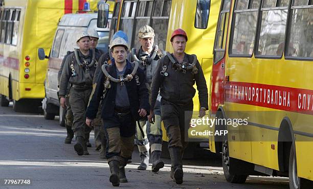 Zasyadko Rockets 2007 Zasyadko Mine Disaster Photos and Premium High Res Pictures ...