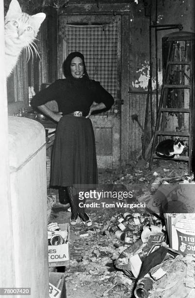 Edith Bouvier Beale at her home 'Grey Gardens' on January 8, 1972 in New York, United States.