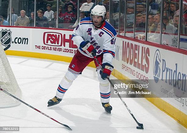 Jaromir Jagr of the New York Rangers skates against the New Jersey Devils at the Prudential Center November 14, 2007 in Newark, New Jersey.