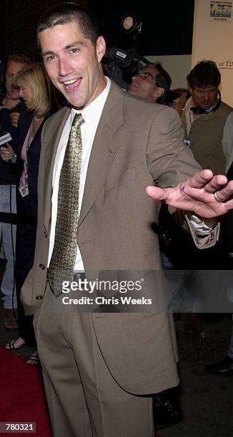 Matthew Fox arrives at the series finale wrap party for "Party of Five," April 6, 2000 at The Sunset Room in Hollywood, Ca.