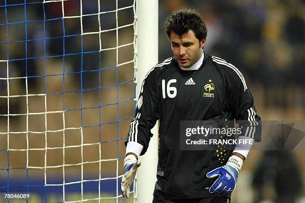 France's goalkeaper Sebatien Frey is pictured during the Euro 2008 qualifying football match Ukraine vs. France. France is already qualified after...