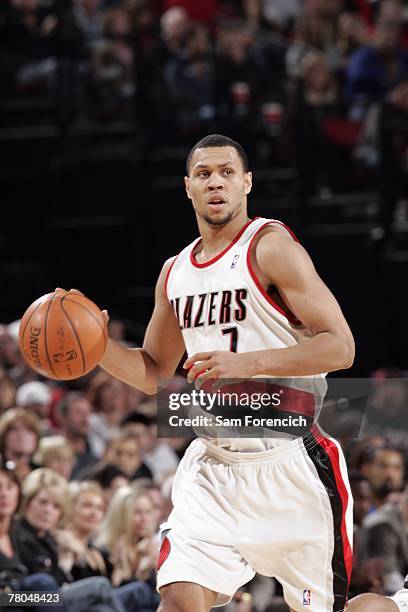 Brandon Roy of the Portland Trail Blazers moves the ball up court during the game against the Dallas Mavericks at the Rose Garden Arena on November...