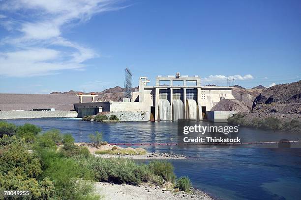 davis dam in laughlin, nevada - laughlin nevada stock pictures, royalty-free photos & images