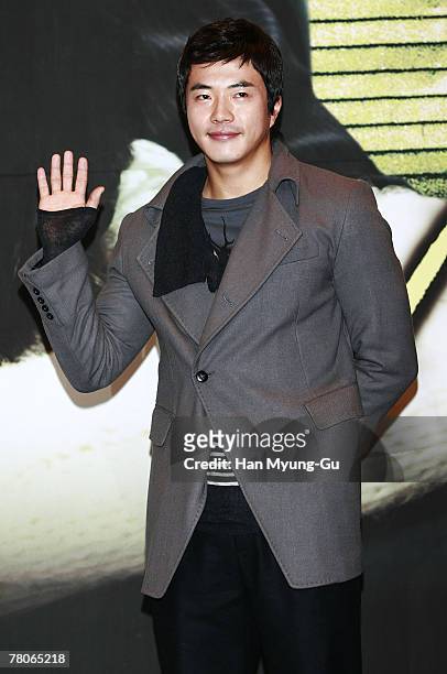 Korean Actor Kwon Sang-Woo attends KBS drama "Bad Love" press conference at Imperial Palace Hotel on November 22, 2007 in Seoul, South Korea.