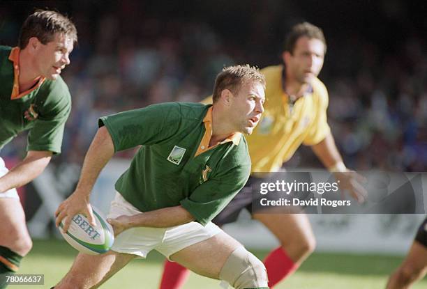 South African rugby player Johan Roux in action for his country against Romania during the Rugby World Cup in Cape Town, 30th May 1995.