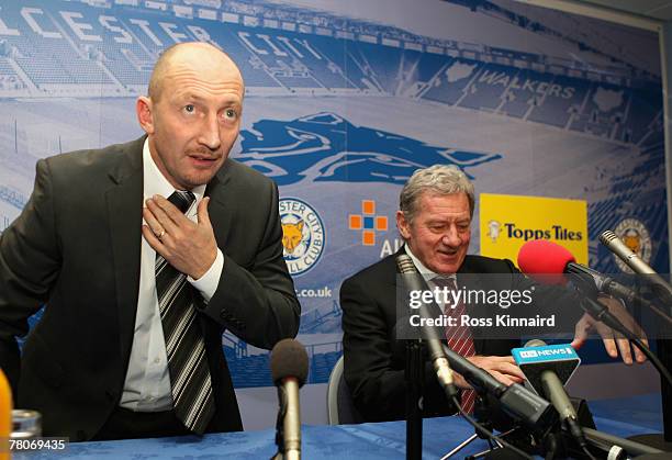 New Leicester City manager Ian Holloway during a press conference called at the Walkers Stadium on November 22, 2007 in Leicester, England.