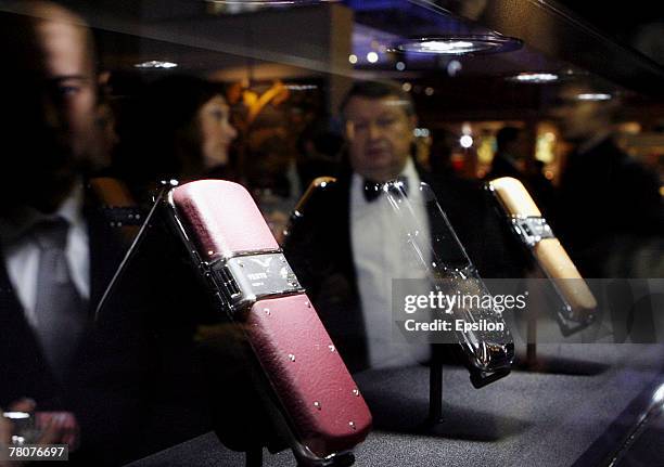 Visitors attend the Millionaire Fair 2007 at Crocus Expo November 22, 2007 in Moscow, Russia. The Millionaire Fair, the world's largest exhibit of...