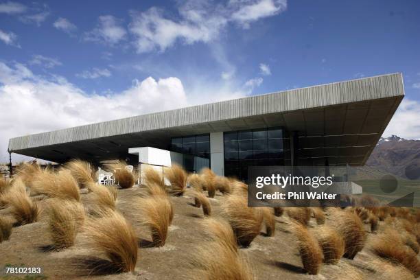 The clubhouse overlooking the 18th green is seen during a practice round for the New Zealand Open at The Hills Golf Club on November 27, 2007 in...