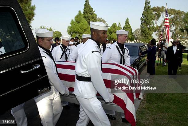 Uss Cole Ribbon 143 Bombing Of The Uss Cole Stock Photos, High-Res Pictures, and Images ...