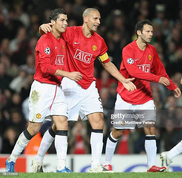 El Ronado Rio 152 Tevez Ronaldo Photos & High Res Pictures - Getty Images