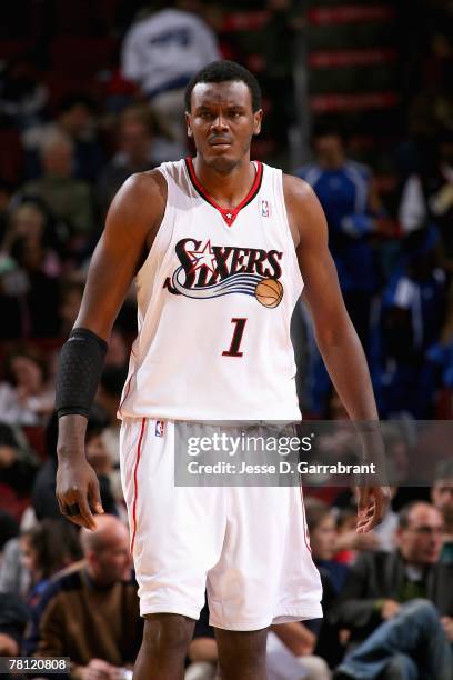 Samuel Dalembert of the Philadelphia 76ers looks across the court during a game against the New Orleans Hornets on November 11, 2007 at Wachovia...