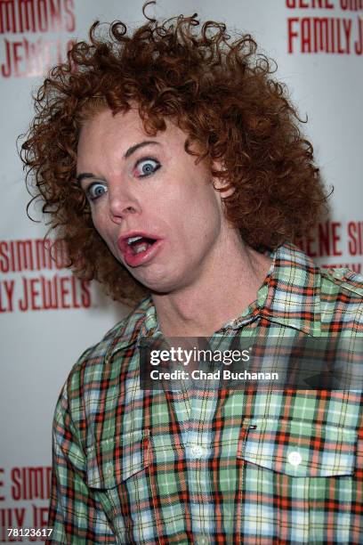 Comedian Carrot Top attends the Gene Simmons Roast at the Key Club on November 27, 2007 in West Hollywood, California.