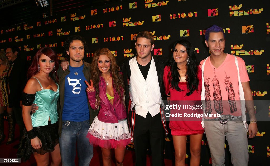 Los Premios MTV Latin America 2007 - Red Carpet