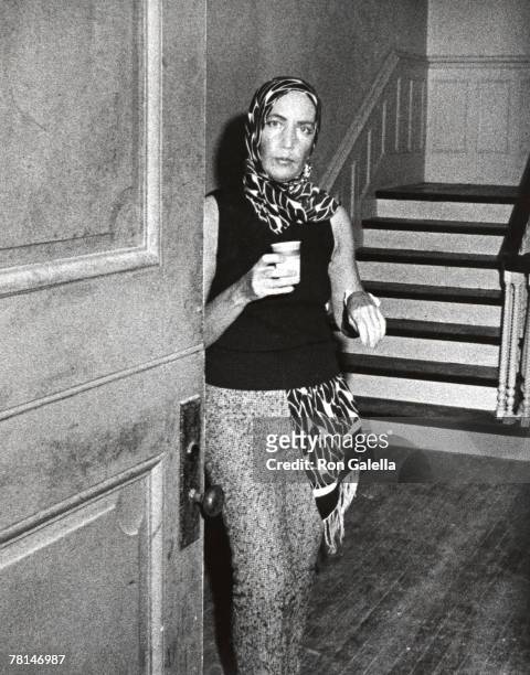 Edith Bouvier Beale , at home in Grey Gardens in Georgica Pond, East Hampton, New York. September 1, 1972.
