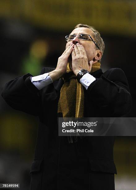 Aalborg Manager Erik Hamren acknowledges the fans after the Uefa Cup match between Tottenham Hotspur and Aalborg BK at White Hart lane on November...