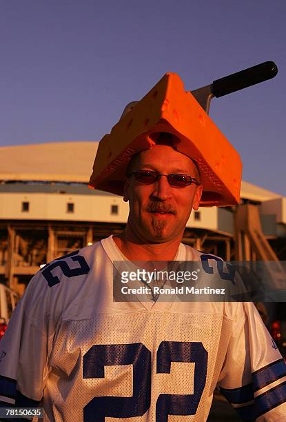 Jim Wood of Longview, Texas poses for a photo before a game between the Green Bay Packers and the Dallas Cowboys at Texas Stadium on November 29,...