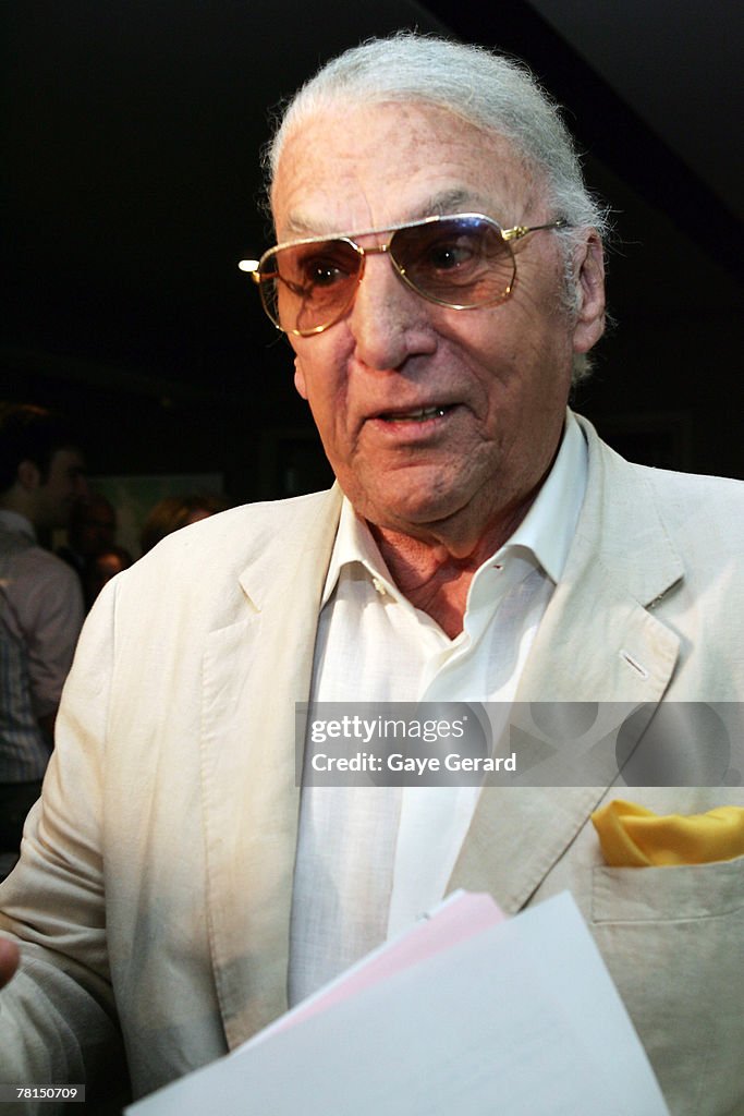 John Laws Signs Off Radio For The Last Time