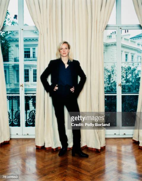Broadcasting executive Elisabeth Murdoch poses for a portrait shoot in London, 2nd October 2000.