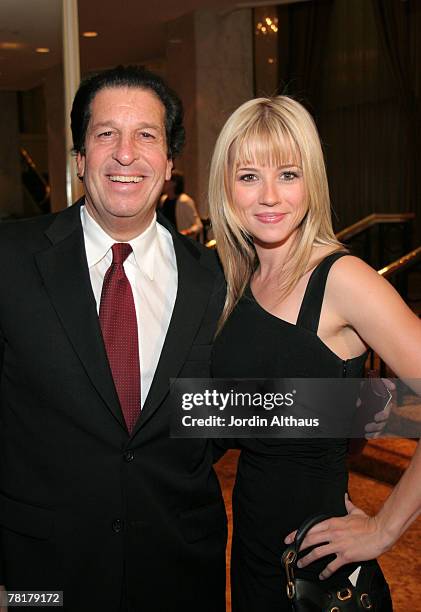 173 Linda Roth Stock Photos, High-Res Pictures, and Images - Getty Images