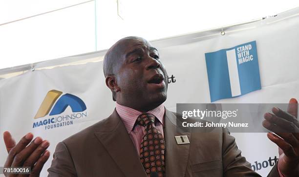Magic Johnson Abstract 51 The Abbott And Magic Johnson Foundation Photos & High Res Pictures ...