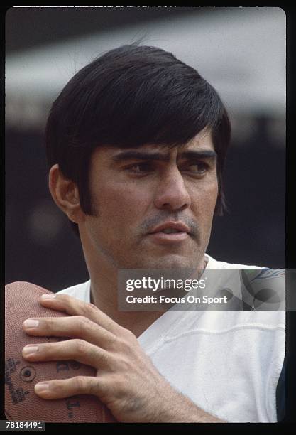 Quarterback Roman Gabriel of the Los Angeles rams before a mid circa 1960's NFL football game. Gabriel played for the Rams from 1962-72.