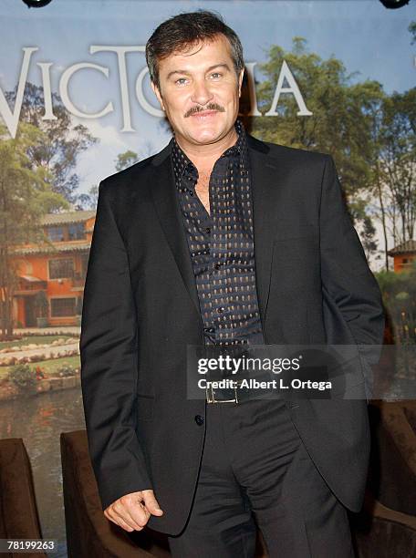 Actor Arturo Peniche participates in the press conference of Telemundo's Spanish soap opera "Victoria" announcing production in Columbia held at the...