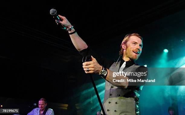 Ronan Keating performs at The Emeralds & Ivy Ball hosted by Ronan Keating for Cancer Research UK sponsored by Anglo Irish Bank at The Old...