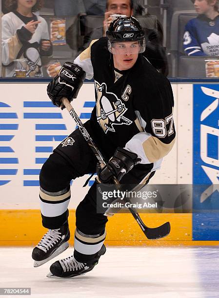 Sidney Crosby of the Pittsburgh Penguins skates during warm up prior facing the Toronto Maple Leafs December 1, 2007 at the Air Canada Centre in...