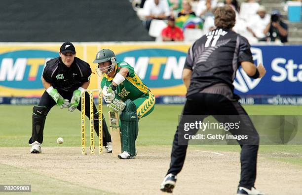 Herschell Gibbs batts from Daniel Vettori's bowling during the third ODI match between South Africa and New Zealand held at Sahara Park Newlands on...