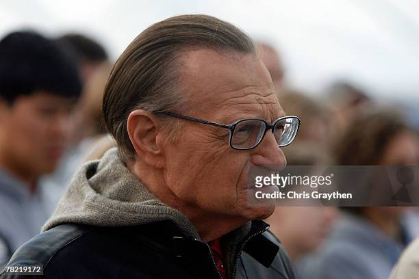 Larry King attends a press conference by actor Brad Pitt to unveil the site and design of his "Make It Right" program on December 3, 2007 in the...
