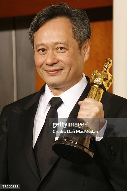 Ang Lee Collection 752 Ang Lee Oscar Photos & High Res Pictures - Getty Images