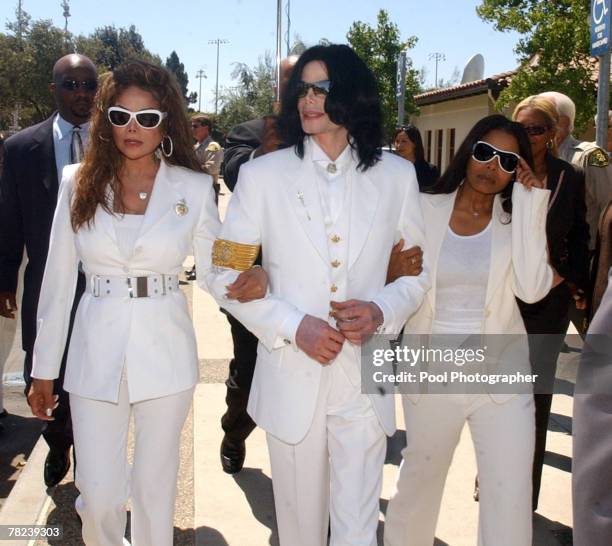 LaToya Jackson, Michael Jackson and Janet Jackson on a break for lunch at the Santa Maria courthouse for a pretrial hearing in the Michael Jackson...
