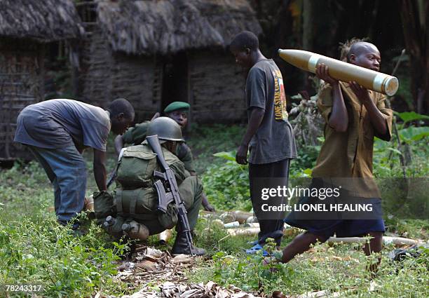 Lt Shell 403 Shell Torn Stock Photos, High-Res Pictures, and Images - Getty Images