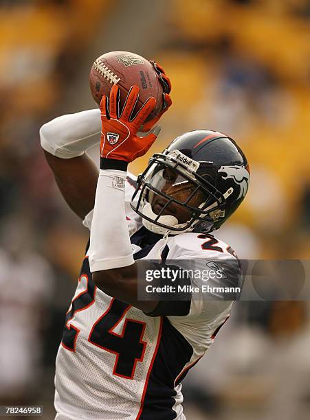 Cornerback Champ Bailey of the Denver Broncos warms up before a game against the Pittsburgh Steelers at Heinz Field in Pittsburgh, Pennsylvania on...