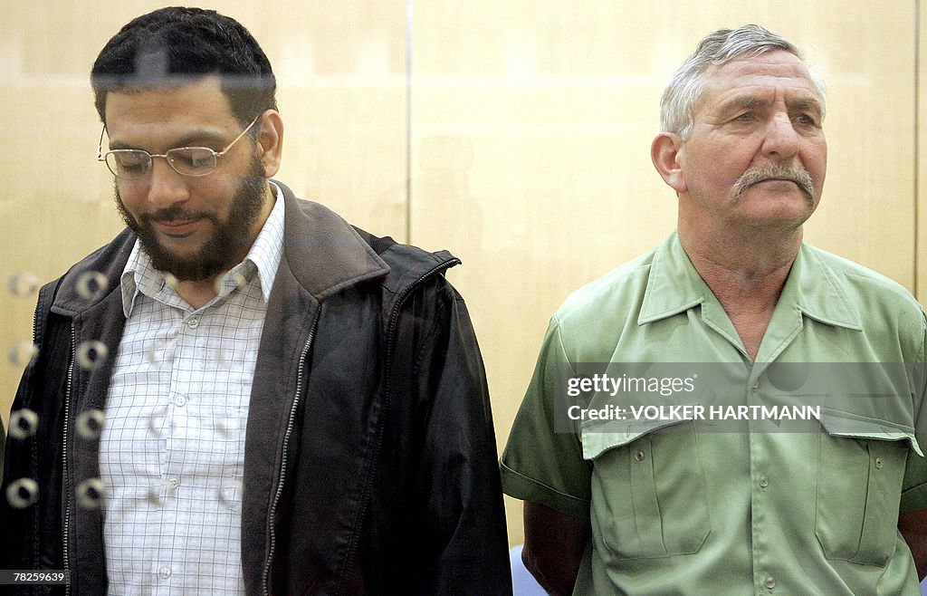 Palestinian Yasser Abu Shaweesh waits for the start of his trial 05