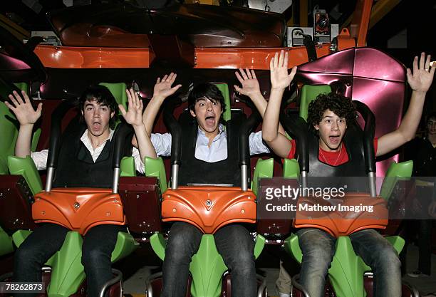 The Jonas Brothers on Tatsu: Kevin, Joseph and Nick Jonas *EXCLUSIVE*