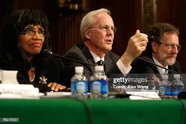 Bankruptcy judge Thomas Bennett speaks as bankruptcy judge Jacqueline Cox , and National Association of Consumer Bankruptcy Attorneys President Henry...