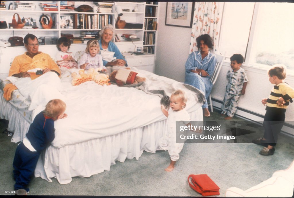 George And Barbara Bush Relax With Family