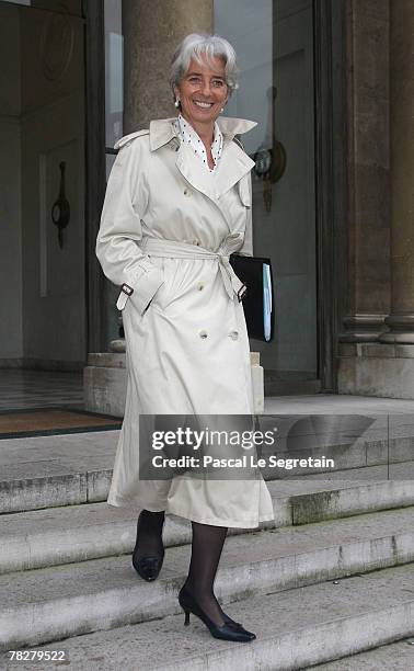 French Minister of Economy, Finance and Employment, Christine Lagarde, leaves the Elysee Palace after the weekly cabinet meeting on December 6, 2007...