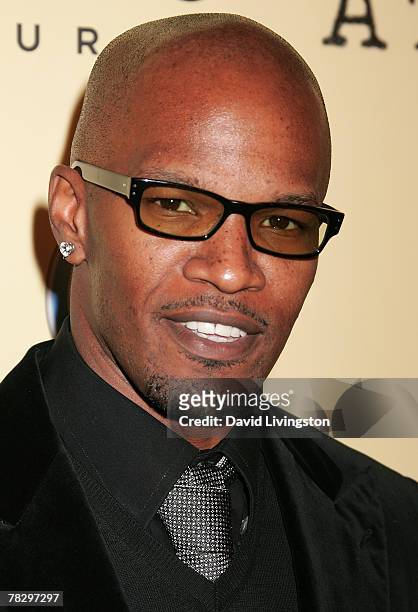 Actor Jamie Foxx attends the premiere of Focus Features' 'Atonement' at the Academy of Motion Picture Arts and Sciences on December 6, 2007 in...