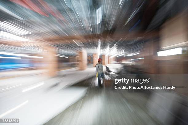 construction worker, blurred motion - panorering bildbanksfoton och bilder