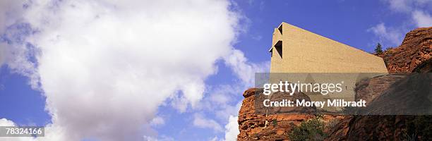 chapel of the holy cross, sedona, arizona - chapel of the holy cross sedona stock pictures, royalty-free photos & images