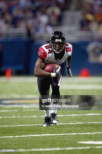 Roddy White of the Atlanta Falcons carries the ball during the NFL game against the St. Louis Rams at Edward Jones Dome on December 2, 2007 in St....