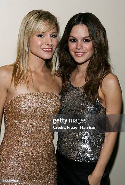 Actresses Kristen Bell and Rachel Bilson backstage at Spike TV's 2007 "Video Game Awards" at the Mandalay Bay Events Center on December 7, 2007 in...